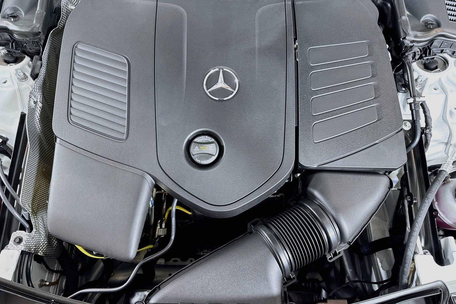 New 2026 Polar White Mercedes-Benz C 300 image 28