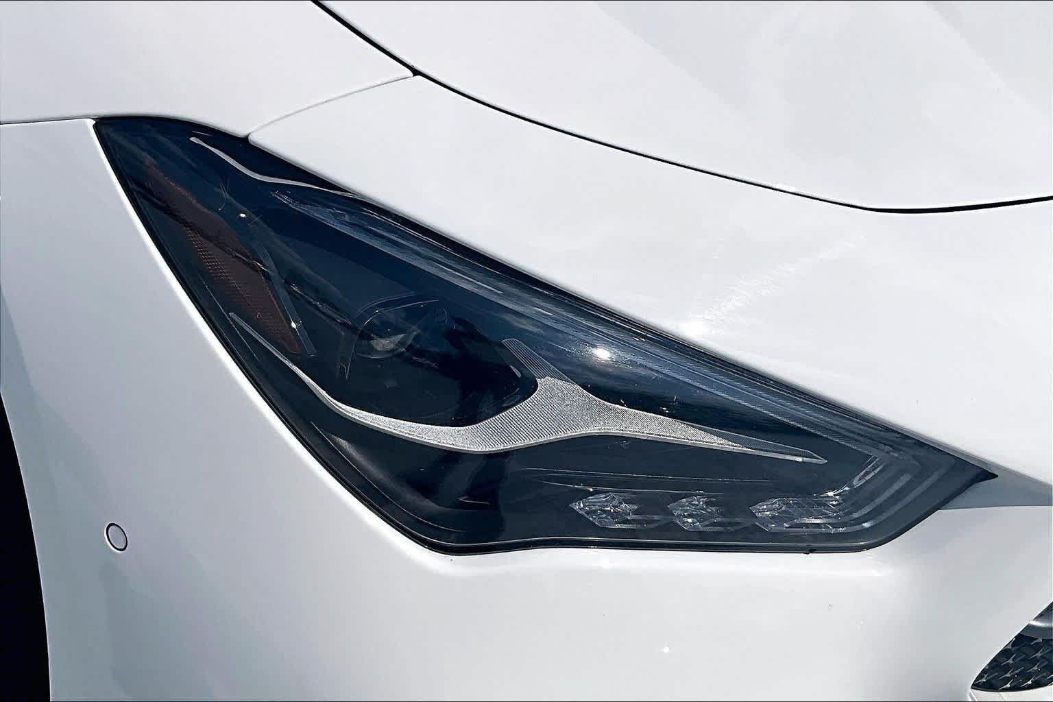 Used 2025 Polar White Mercedes-Benz CLA 250 image 28