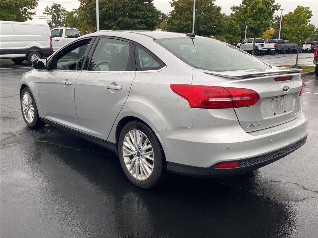 Used 2018 Ingot Silver Ford Titanium image 9