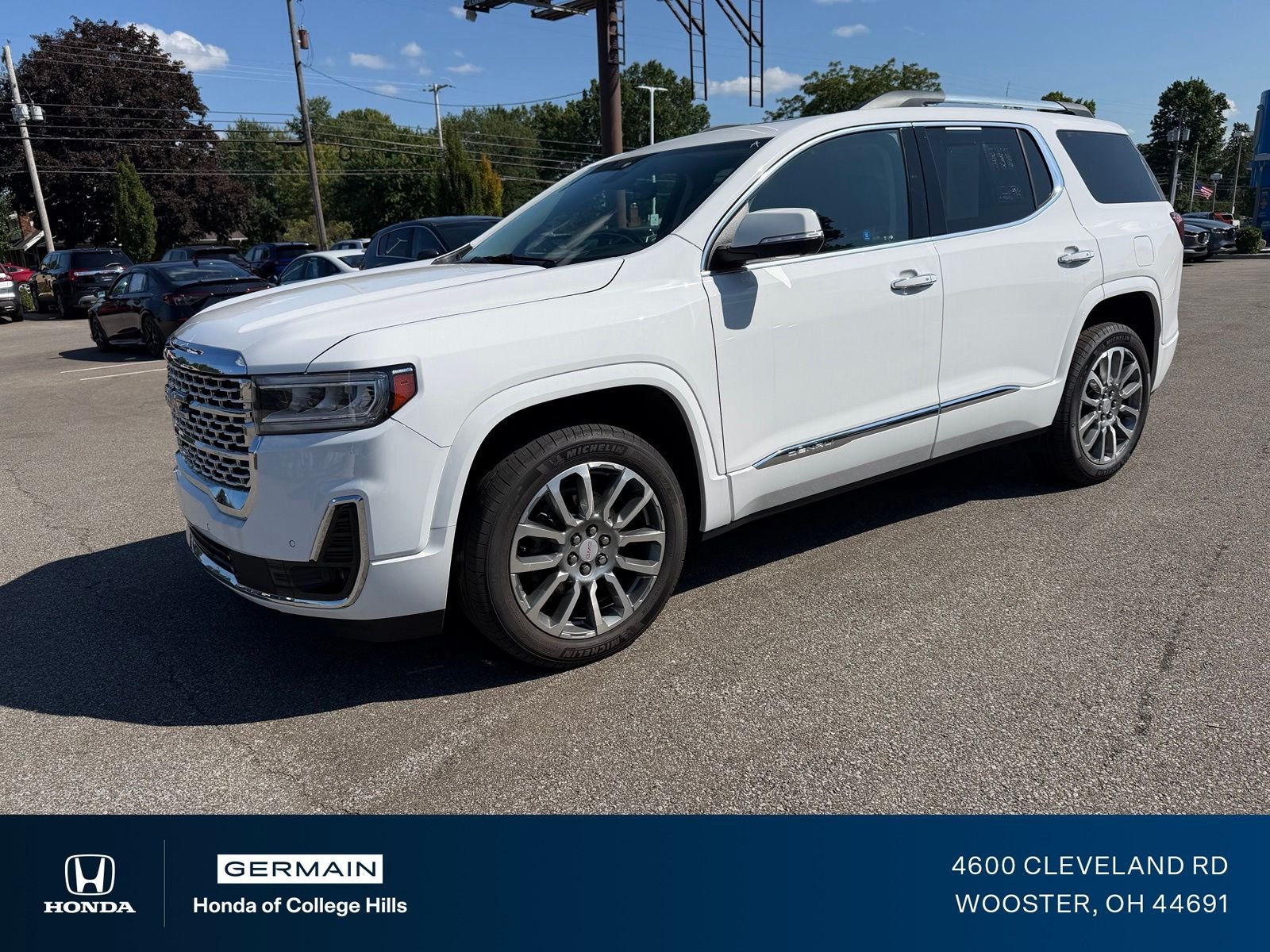 2023 GMC Acadia Denali