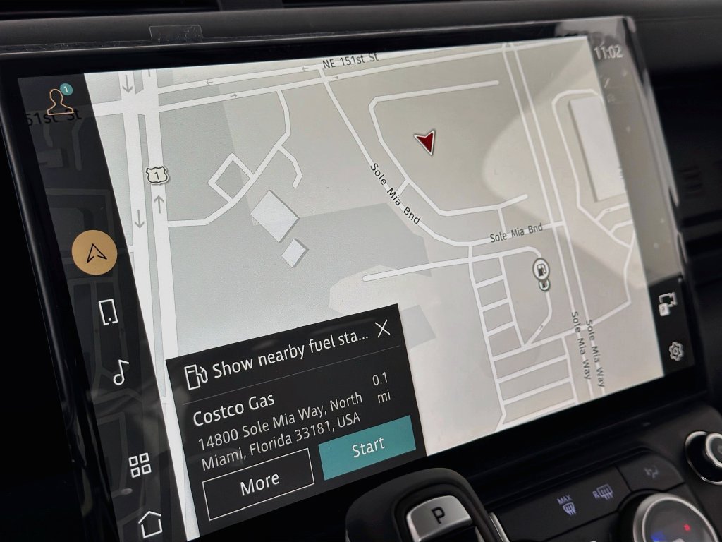 New 2026 Santorini Black Land Rover S image 13