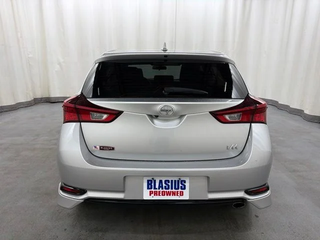 Used 2016 Silver Scion Base image 5