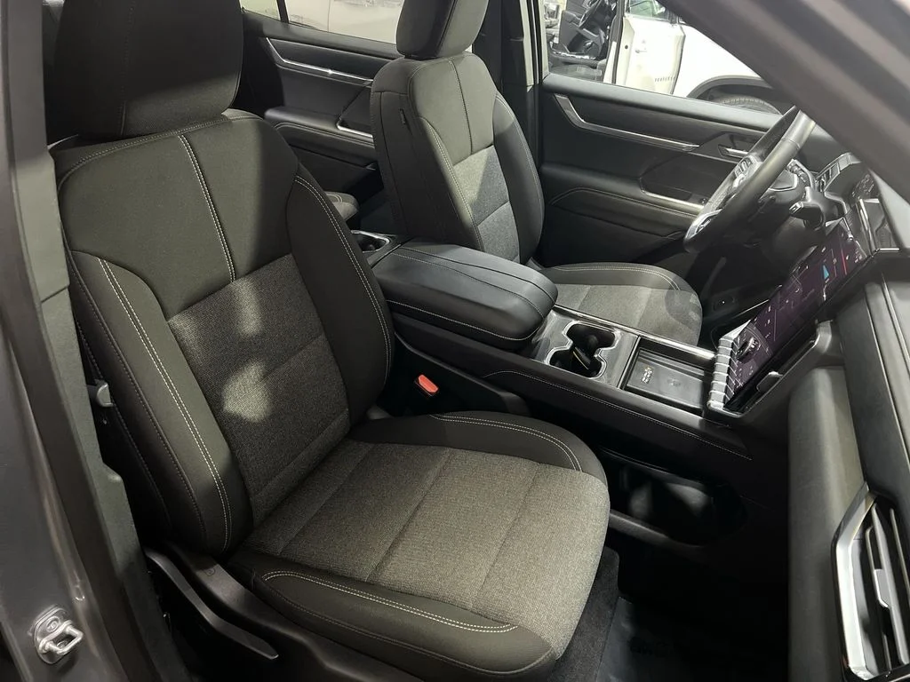 Certified Used 2025 Silver GMC Elevation image 26
