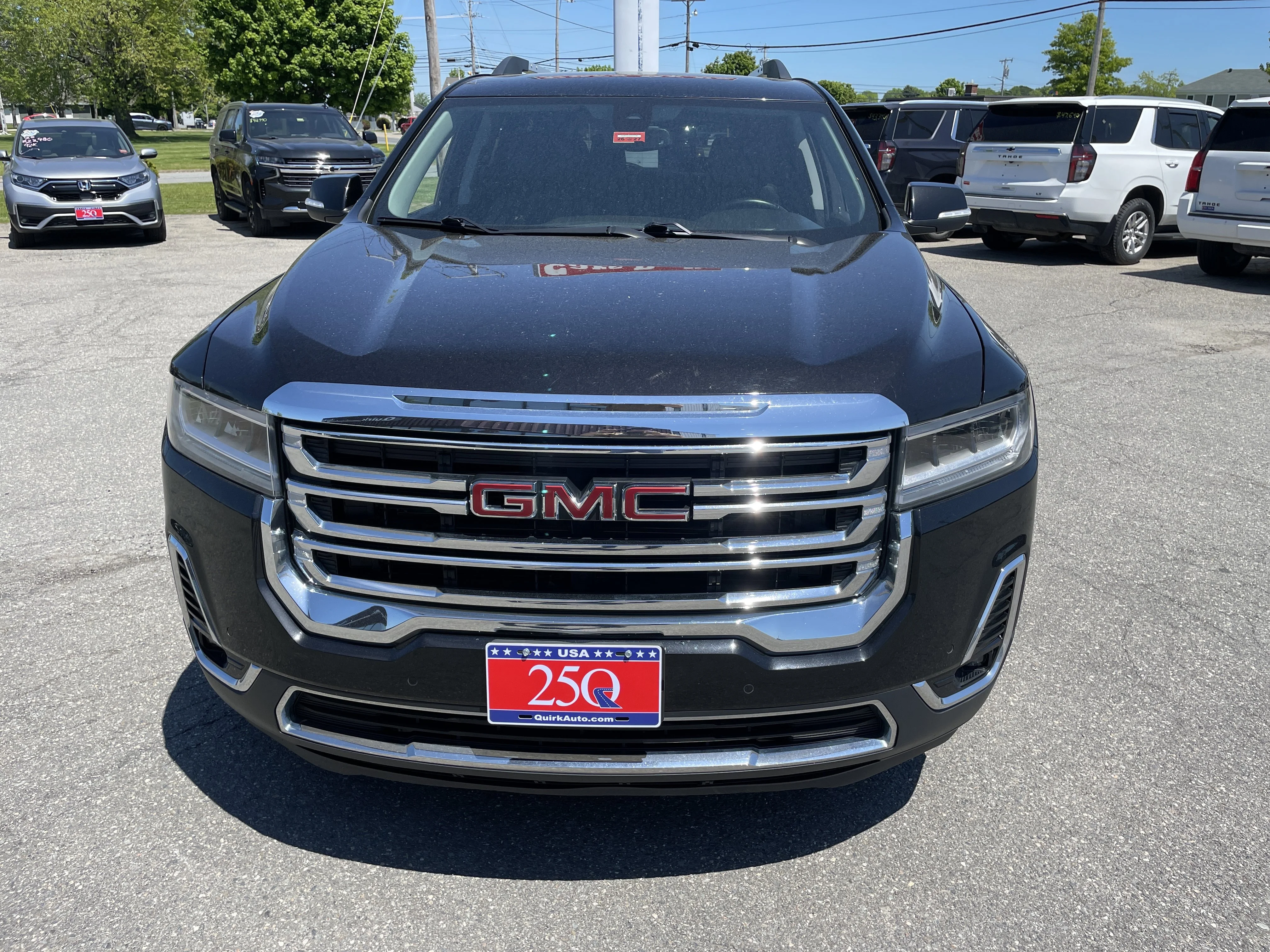 Used 2023 Ebony Twilight Metallic GMC SLT image 8