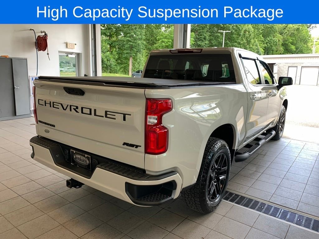 Used 2026 White Chevrolet RST image 10