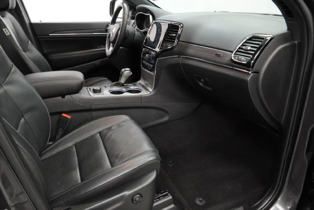 Certified Used 2021 Gray Jeep Limited image 43