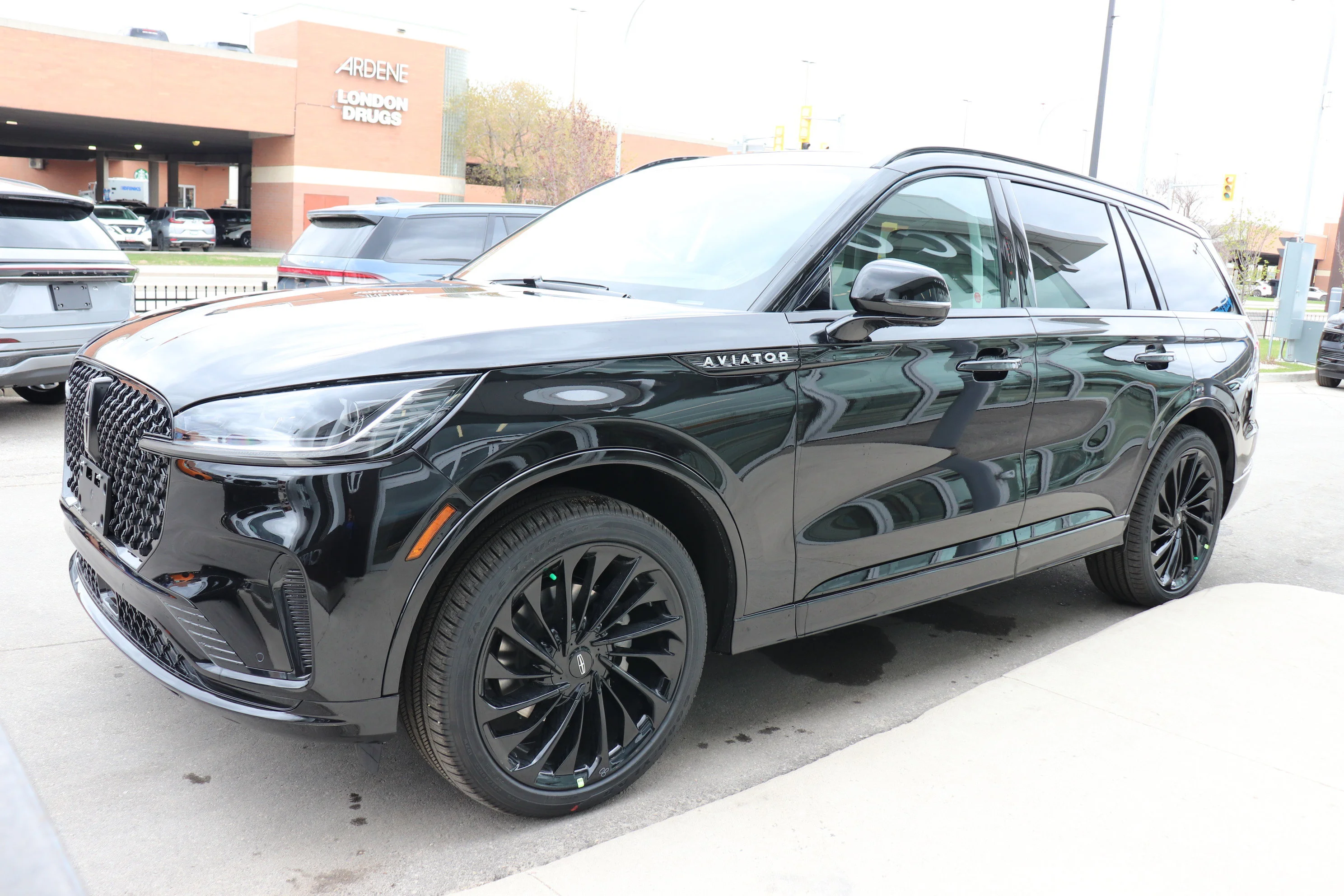 New 2026 INFINITE BLACK MET CC Lincoln Reserve image 5