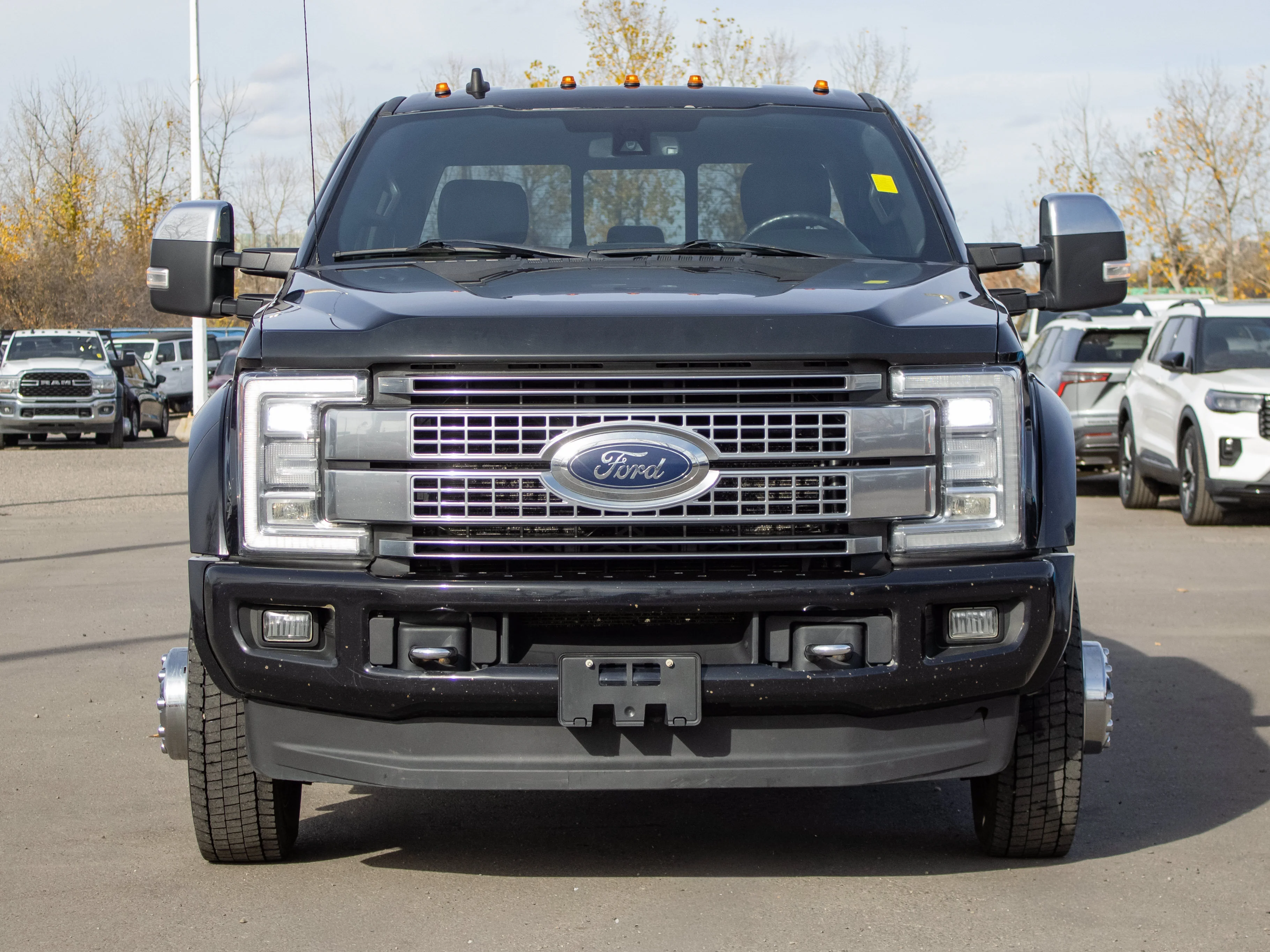 Used 2019 Black Ford Platinum* Crew Cab 4x4 8