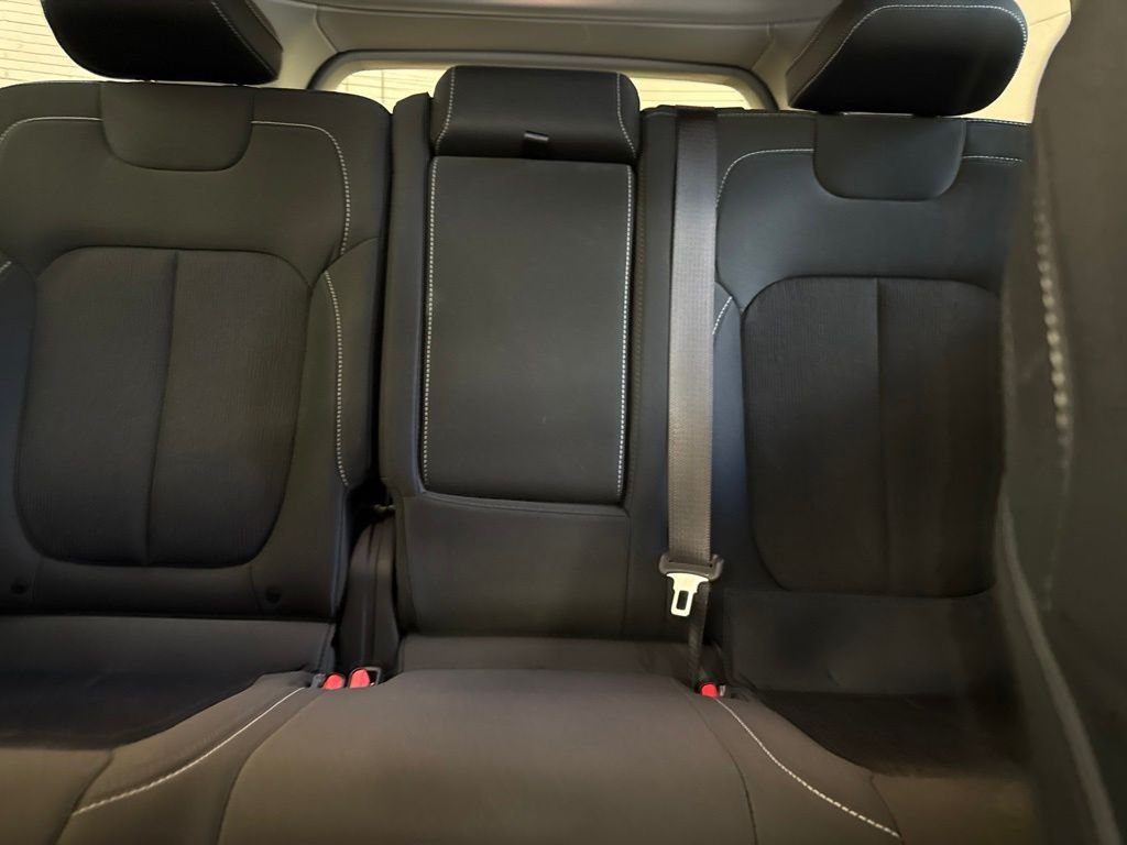 Used 2023 Black Jeep Laredo image 23
