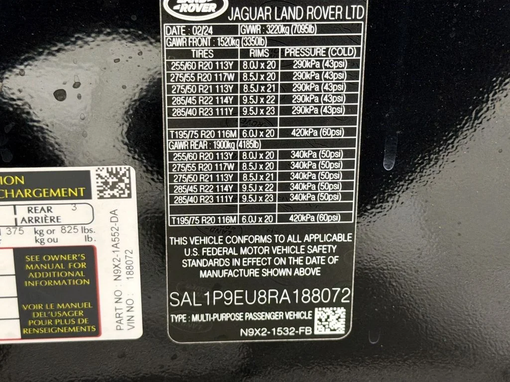 Certified Used 2024 Black Land Rover SE image 34