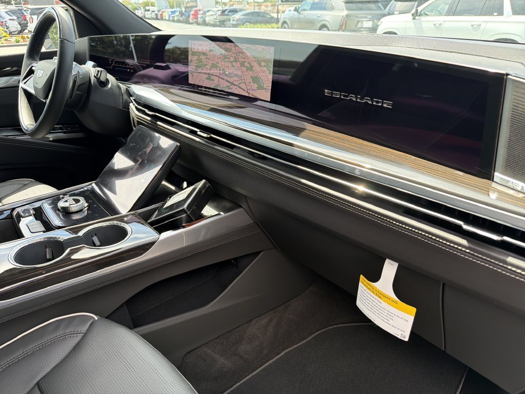 2026 Cadillac Escalade Luxury - Photo 16
