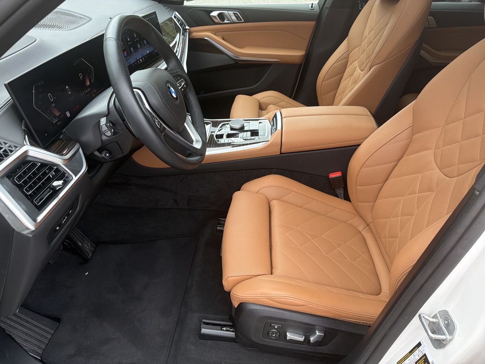 Used 2026 White BMW xDrive40i image 21