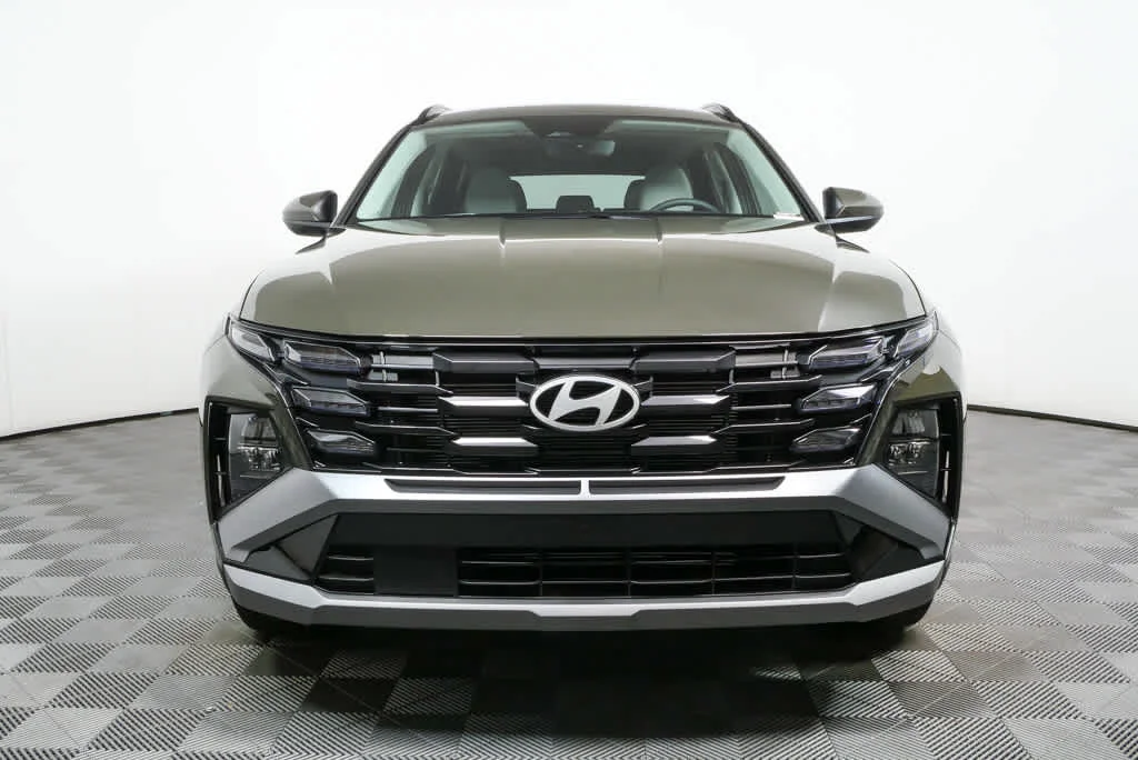 New 2026 Rockwood Green Hyundai SEL FWD image 11