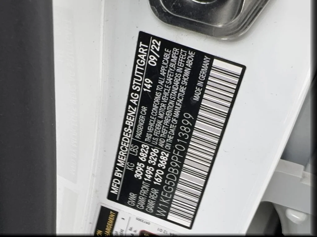 Used 2023 White Mercedes-Benz Base image 47