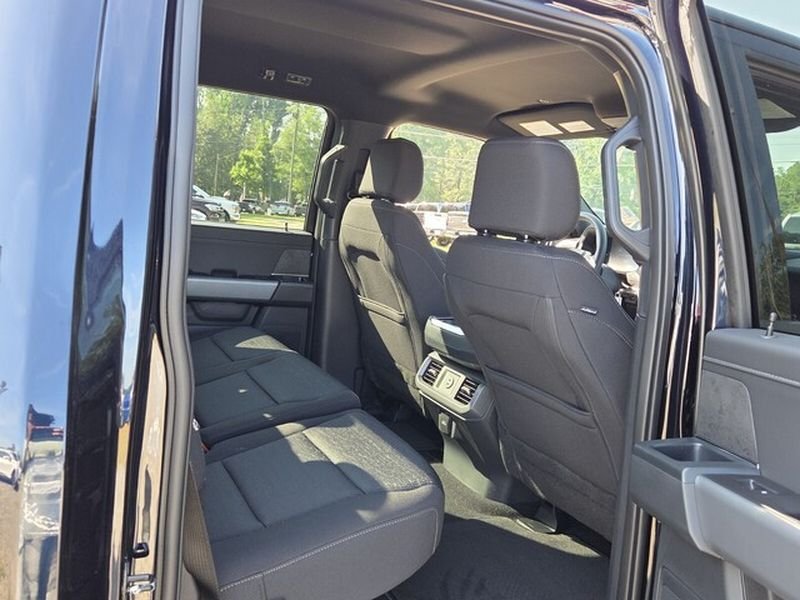 New 2026 Antimatter Blue Metallic Ford XLT image 14