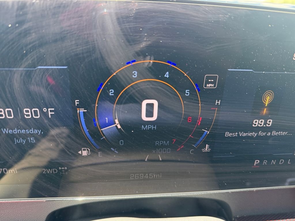 Used 2024 Red Chevrolet Z71 image 10