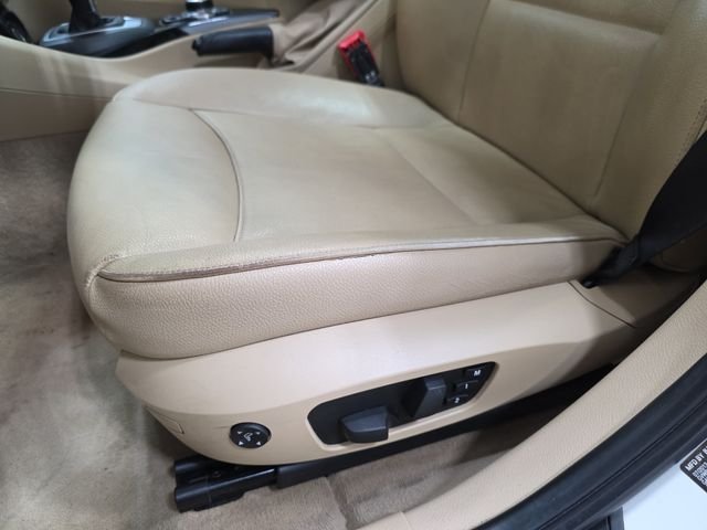 Used 2014 White BMW xDrive28i image 29