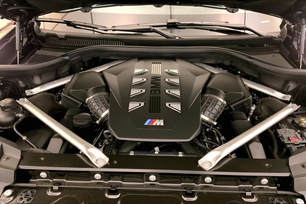 Used 2026 Carbon Black Metallic BMW  image 8