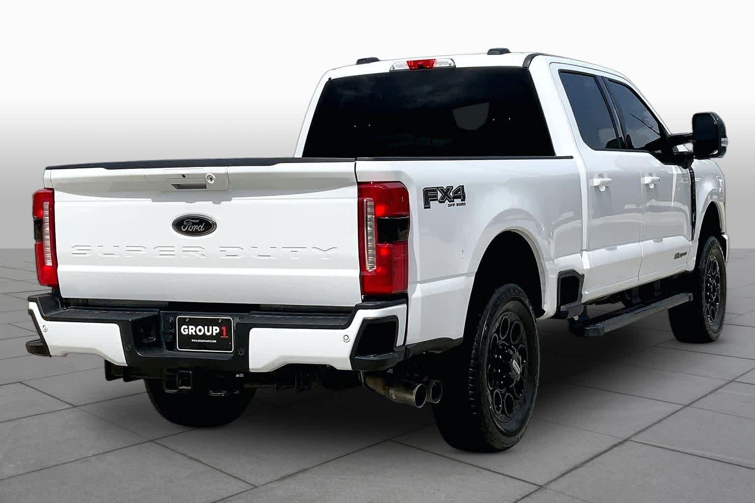Used 2024 Oxford White Ford LARIAT image 13