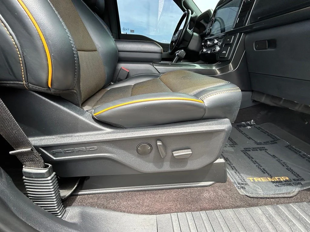 Used 2022 Antimatter Blue Metallic Ford Tremor image 27