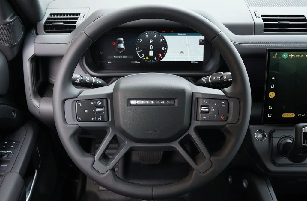 New 2026 Woolstone Green Land Rover S image 16