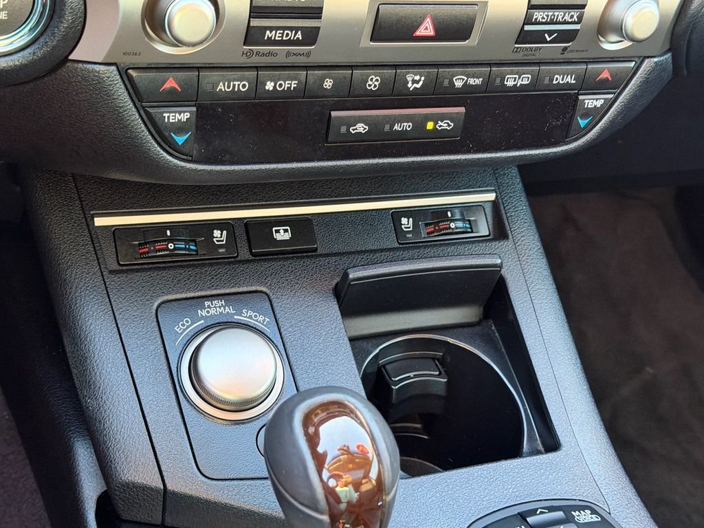 Used 2014 Red Lexus 350 image 21