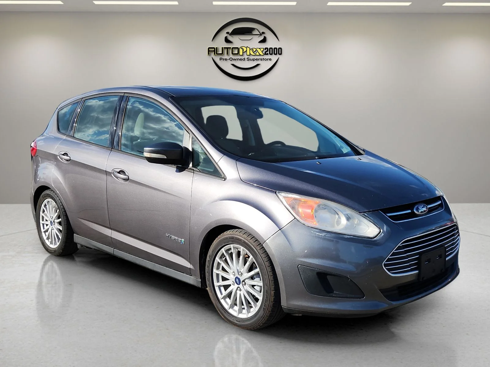 2014 Ford C-Max Hybrid SE's photo