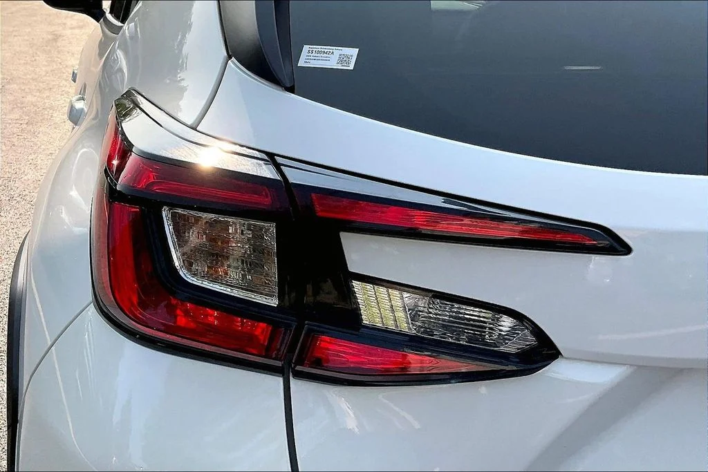 Used 2024 White Subaru Limited image 31