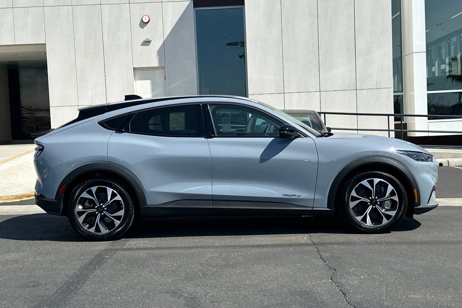 New 2026 Glacier Gray Metallic Tri-coat Ford Select image 2