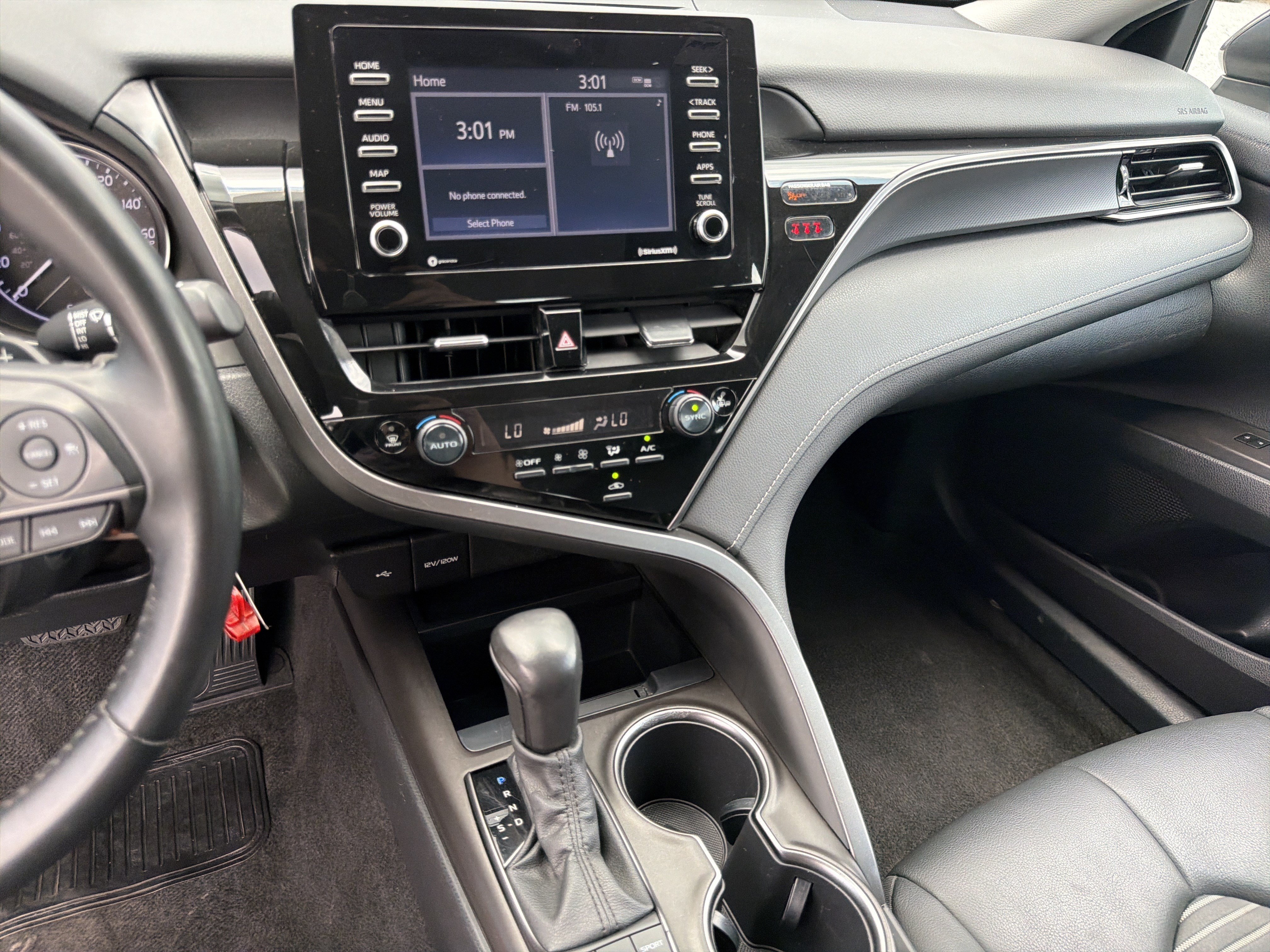 Used 2022 Predawn Gray Mica Toyota SE image 32