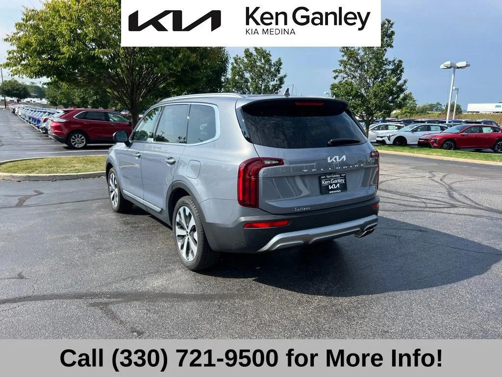 Certified Used 2022 Silver Kia S image 8