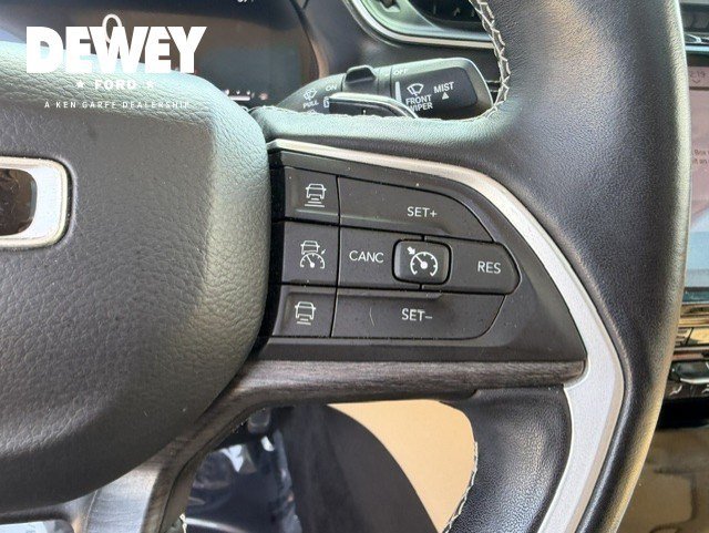 Certified Used 2021 Velvet Red Pearlcoat Jeep Limited image 15