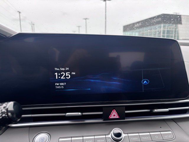 2025 Hyundai Elantra SEL - Photo 23