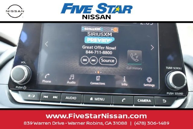 Used 2021 White Nissan SV image 12
