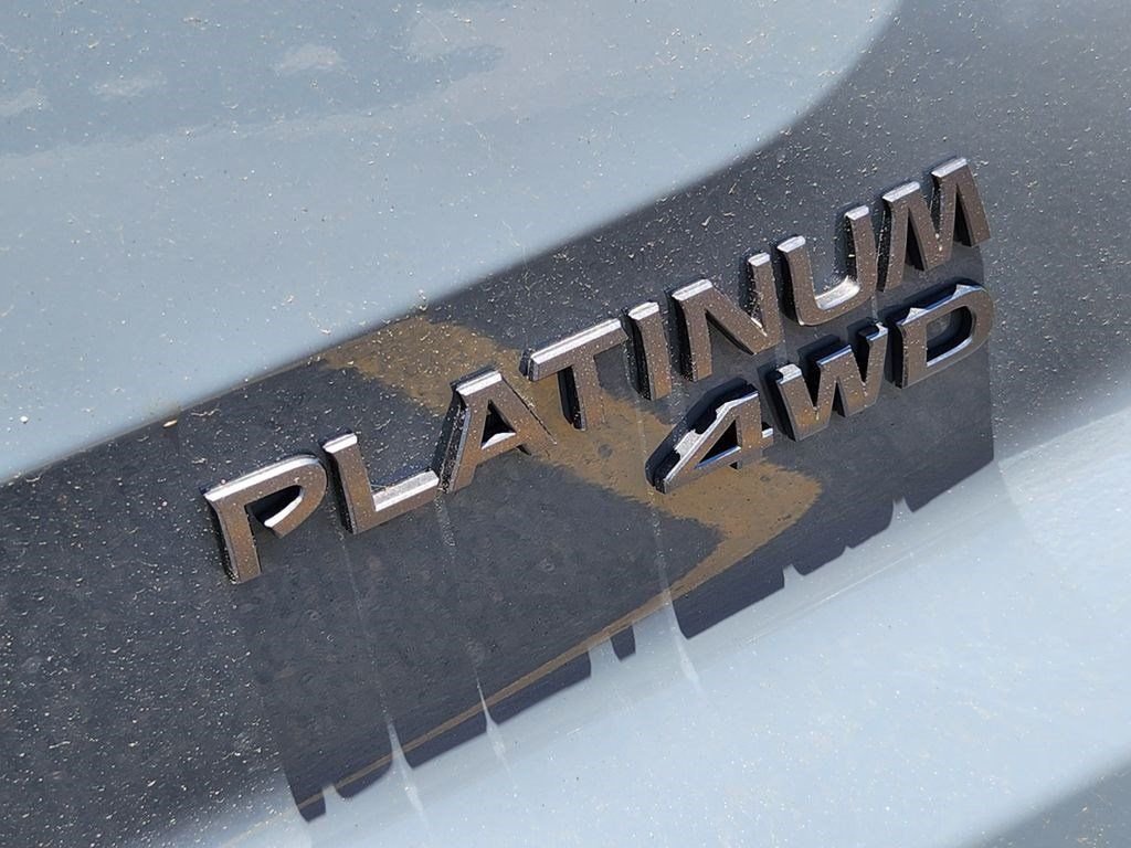 New 2026 Boulder Gray Pearl Nissan Platinum image 8