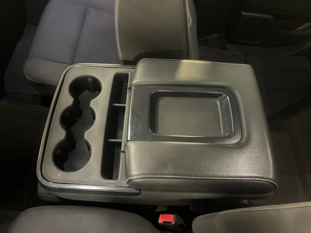 Used 2018 Blue GMC SLE image 26