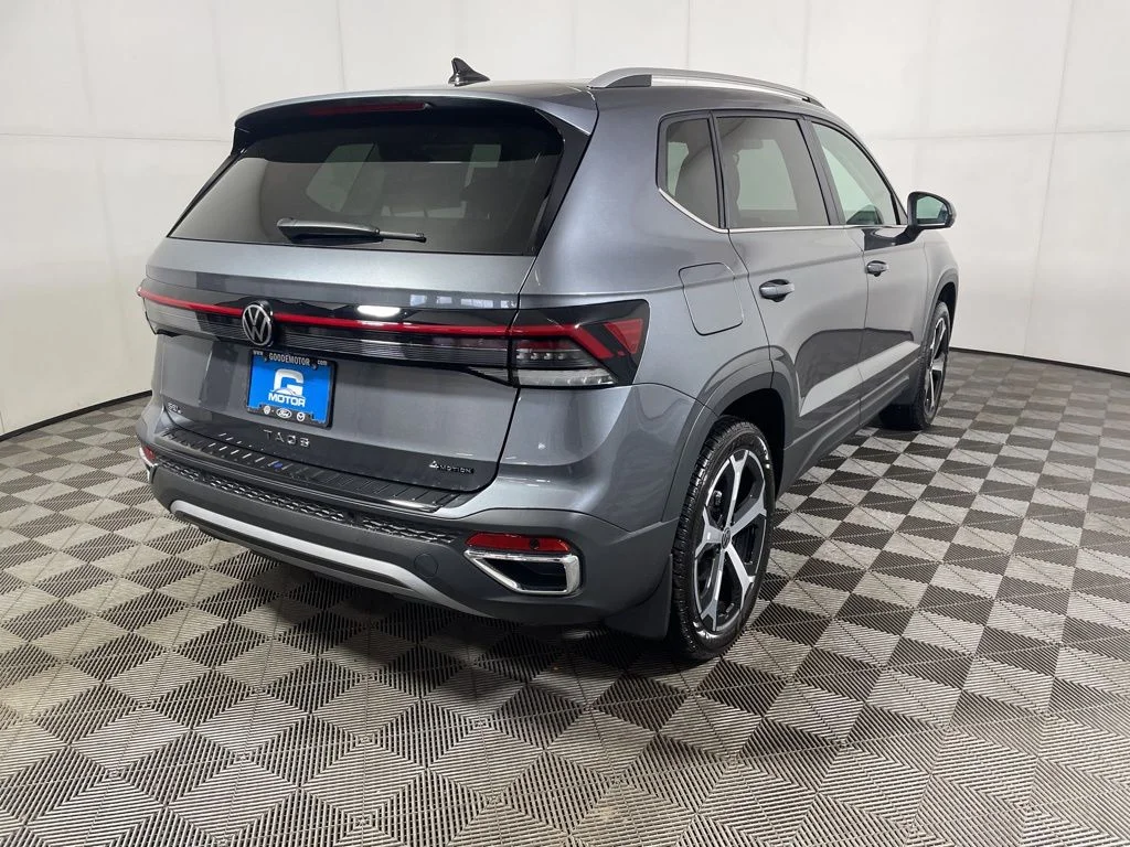 New 2026 Gray Volkswagen 1.5T SEL image 7
