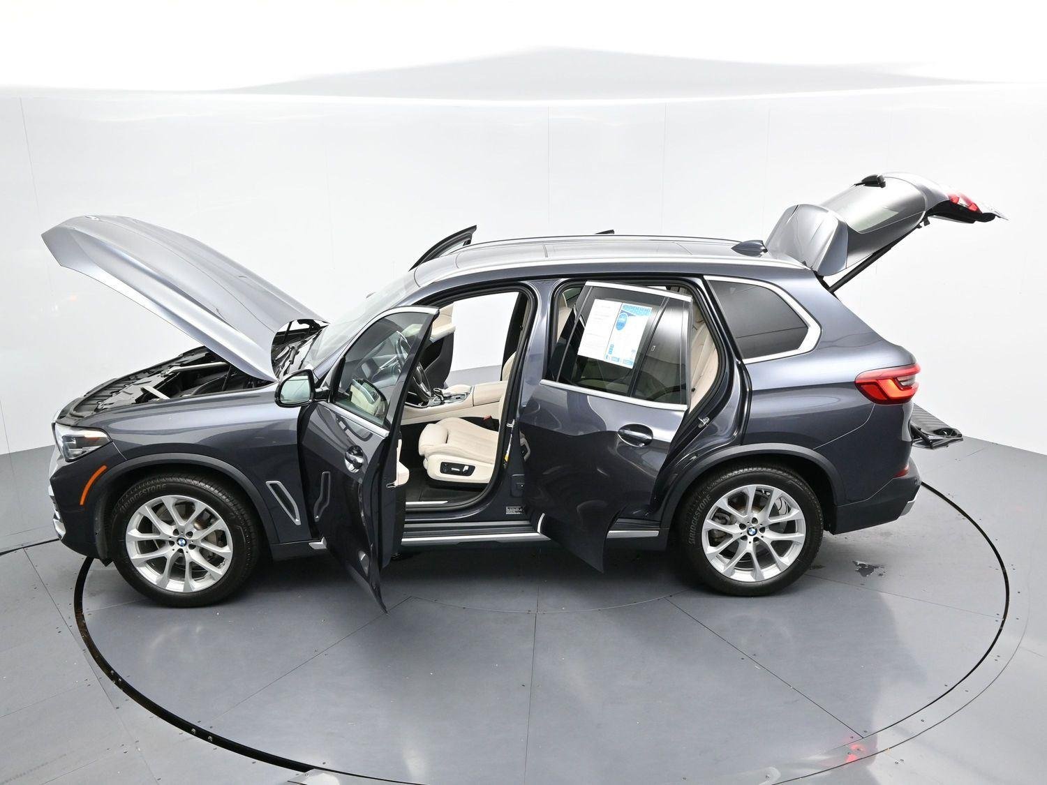 Used 2019 Arctic Gray Metallic BMW xDrive40i image 50