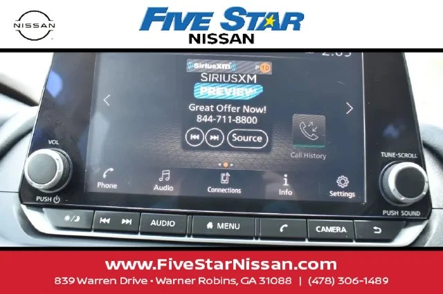 Used 2021 White Nissan SV image 12