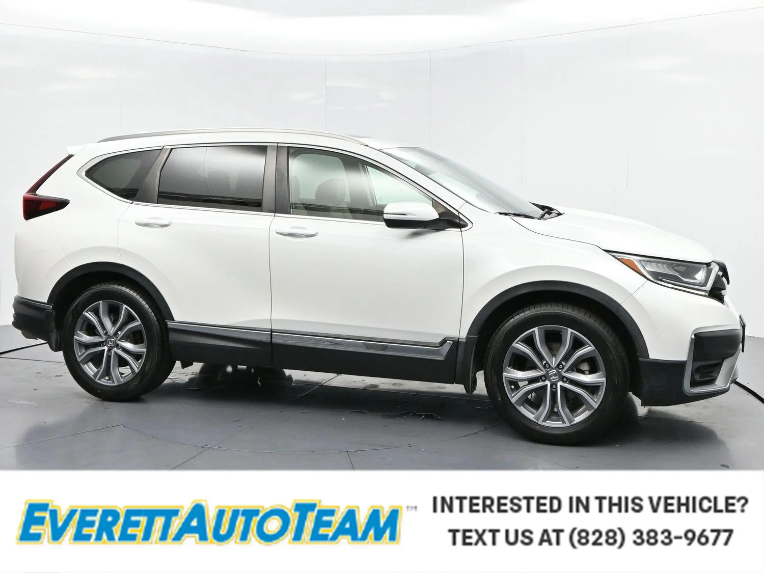 Used 2020 Platinum White Pearl Honda Touring image 1