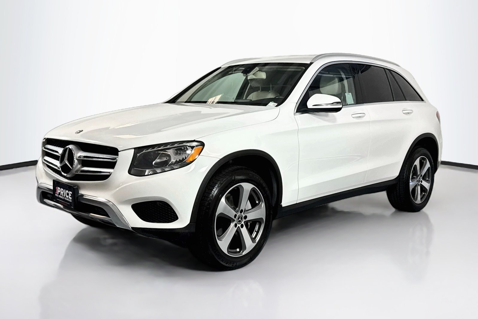 Used 2018 Polar White Mercedes-Benz GLC 300 image 1