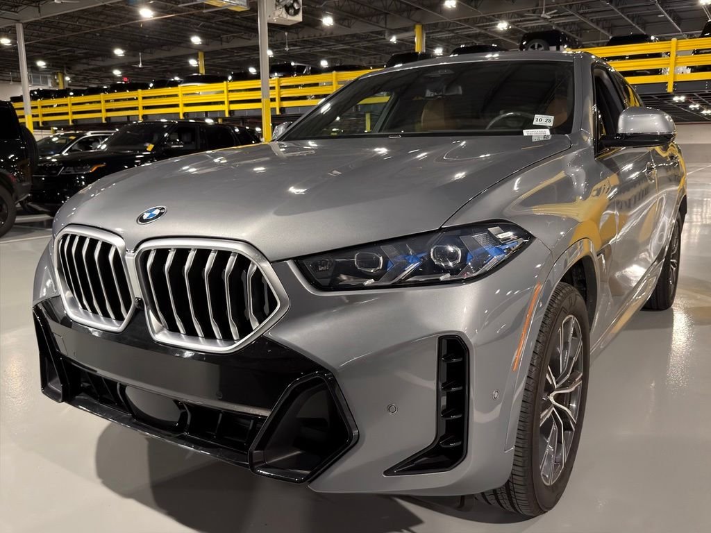 Used 2024 Gray Metallic BMW xDrive40i image 1