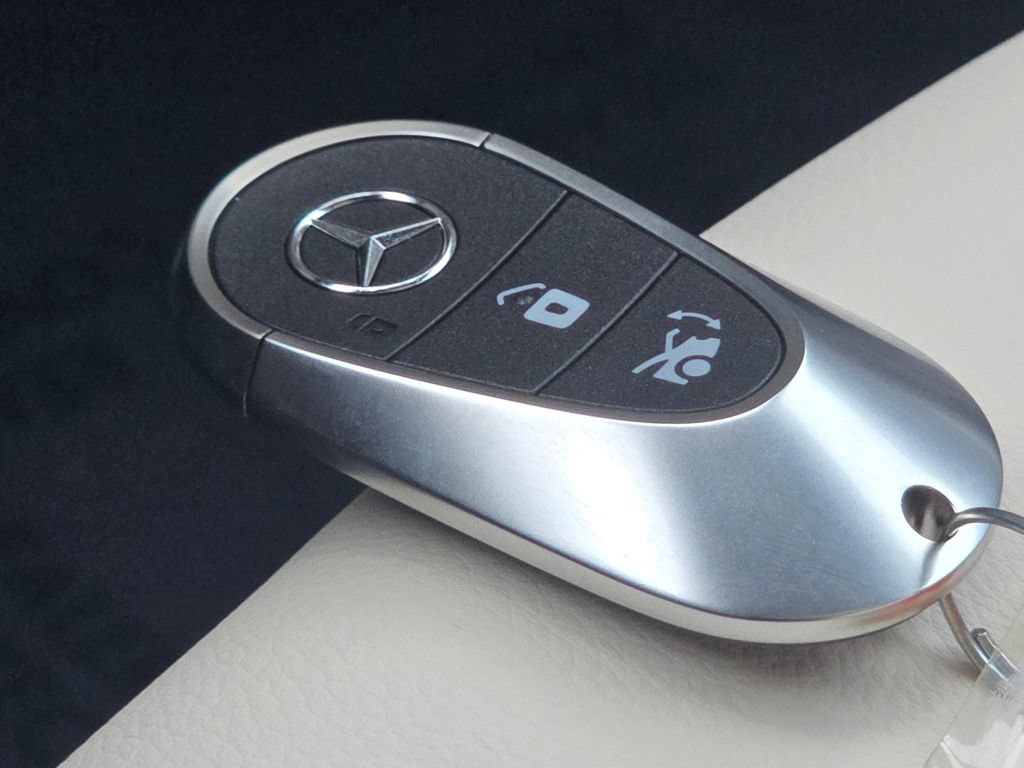 New 2027 Polar White Mercedes-Benz CLA 220 image 66