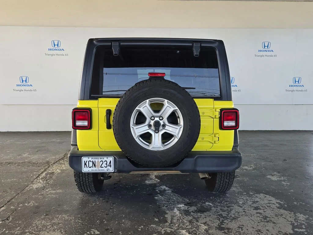 Used 2023 Yellow Jeep Sport S image 6