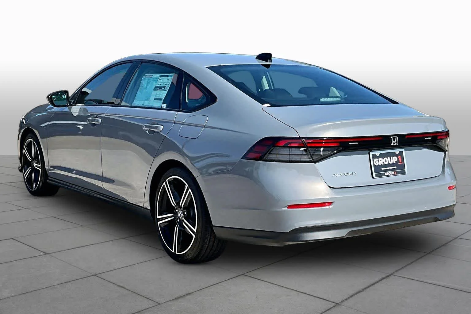 New 2026 Urban Gray Pearl Honda SE image 12