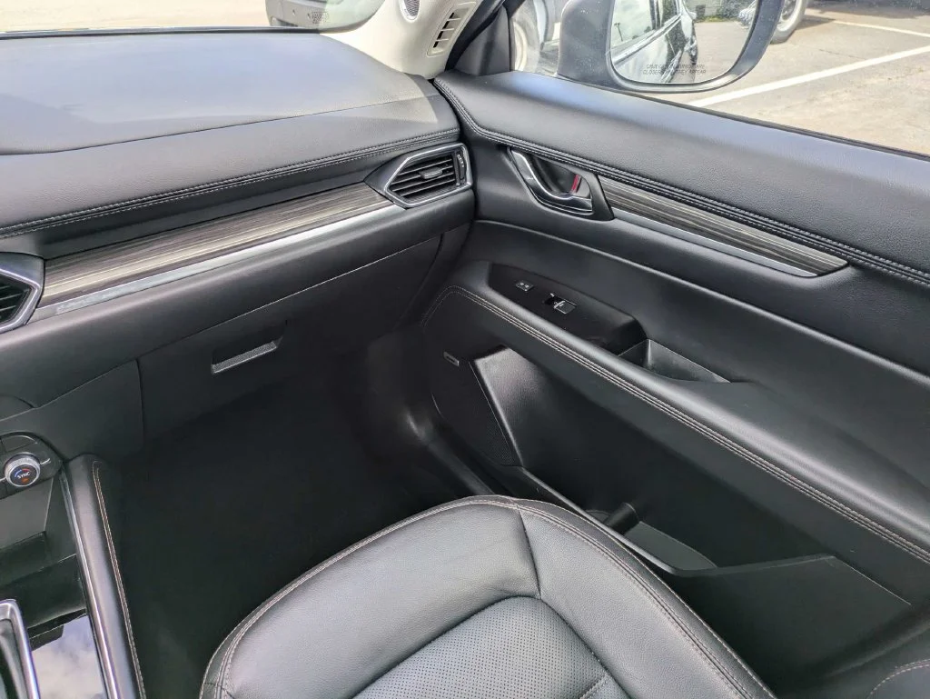 Used 2021 Blue Mazda Grand Touring image 17
