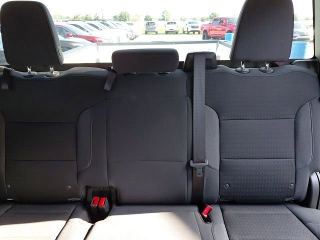 Used 2024 Summit White Chevrolet LT image 26