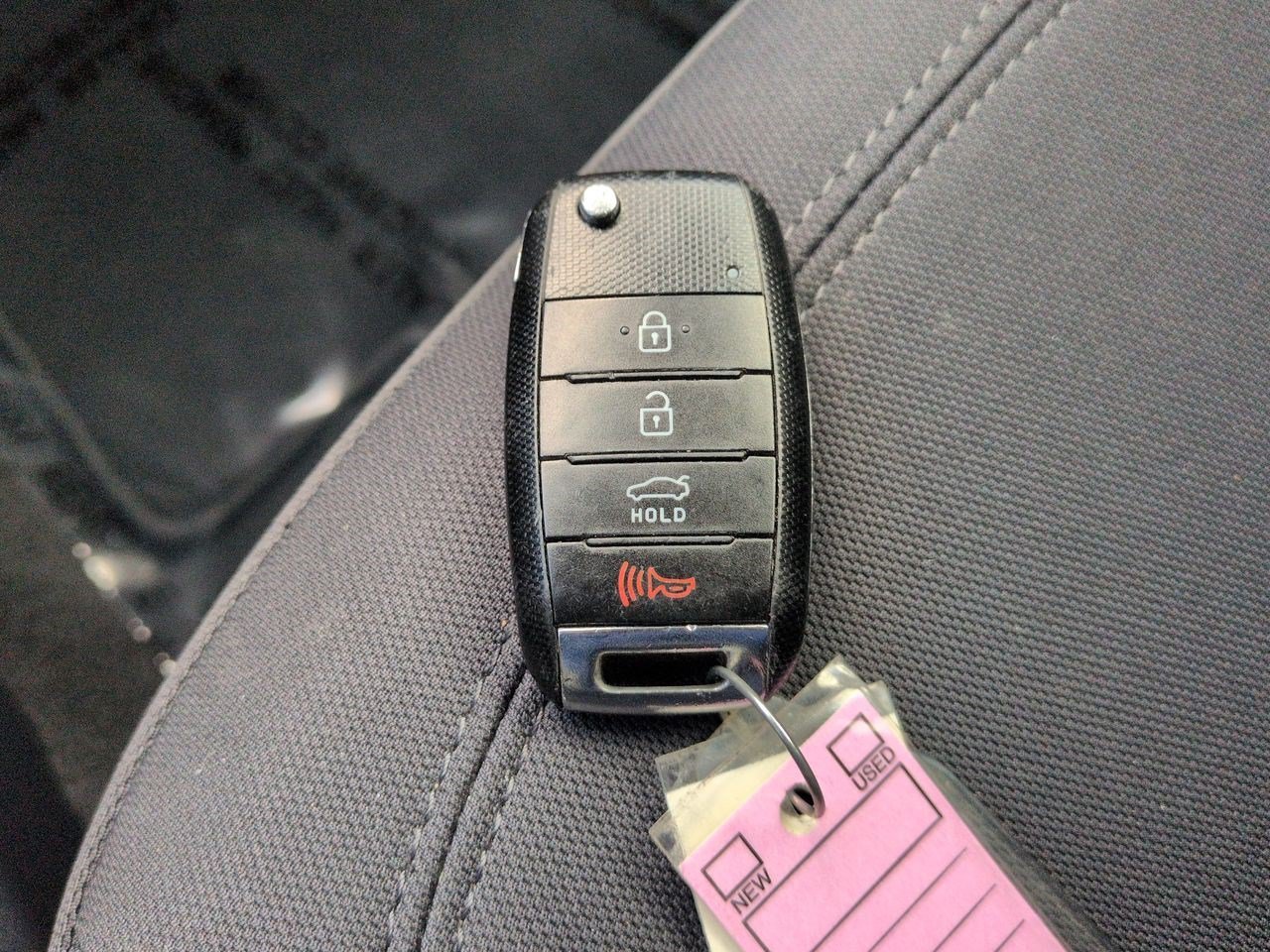 Used 2014 Bright Silver Kia EX image 30