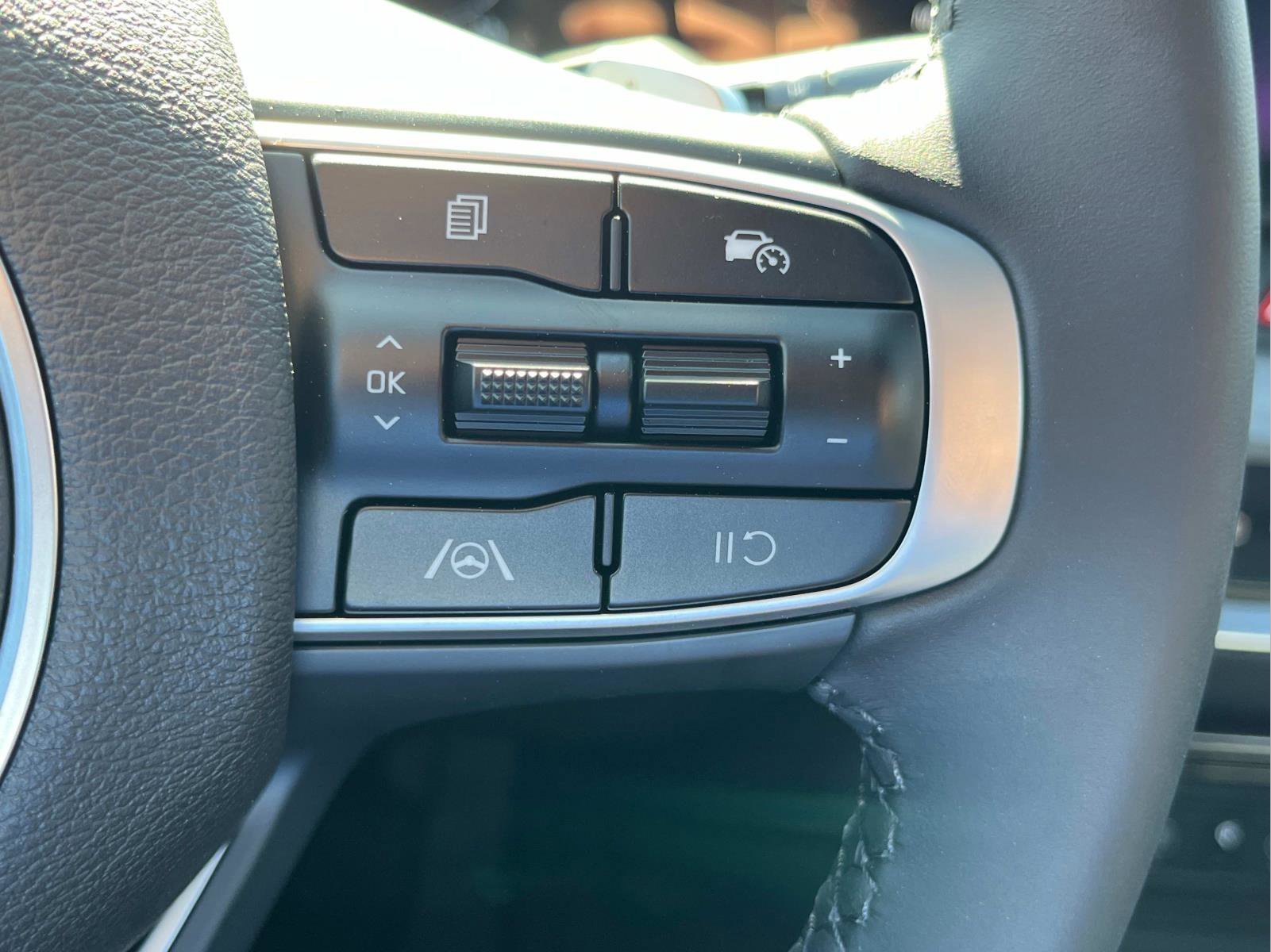 2025 Kia Sportage X-Line - Photo 28