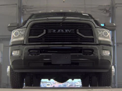 Used 2018  RAM Laramie image 5